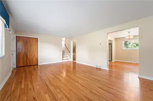4826 Criss Rd, Bethel Park, PA 15102 - Photo 6