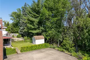 4826 Criss Rd, Bethel Park, PA 15102 - Photo 38