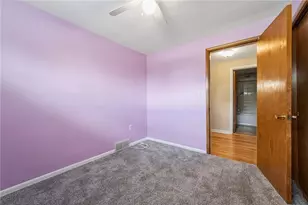 4826 Criss Rd, Bethel Park, PA 15102 - Photo 22