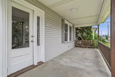 926 Morton St, New Castle, PA 16101 - Photo 2