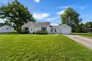 1553 Savannah Rd, Shenango Township, PA 16101 - Photo 4