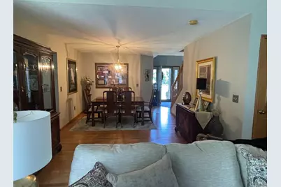 2416 Pebble Creek Court Court, Hermitage, PA 16148 - Photo 8