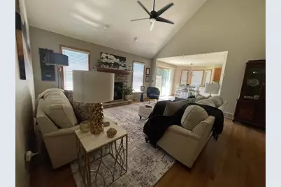 2416 Pebble Creek Court Court, Hermitage, PA 16148 - Photo 14