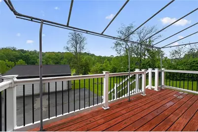 2975 Leechburg Rd, Pittsburgh, PA 15239 - Photo 16
