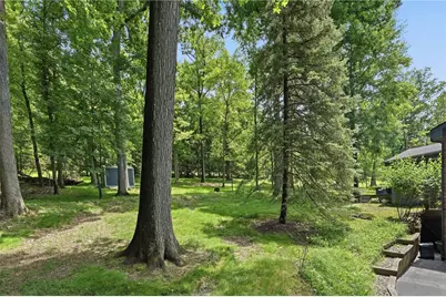 225 Woodcroft Rd, Economy, PA 15005 - Photo 34