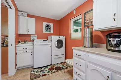 225 Woodcroft Rd, Economy, PA 15005 - Photo 18