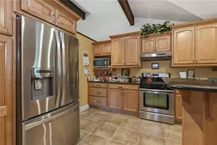 225 Woodcroft Rd, Economy, PA 15005 - Photo 6