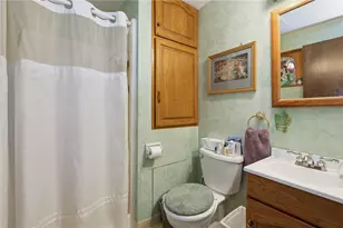 225 Woodcroft Rd, Economy, PA 15005 - Photo 22