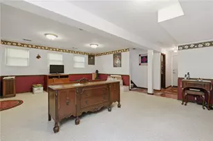225 Woodcroft Rd, Economy, PA 15005 - Photo 30