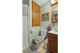 225 Woodcroft Rd, Economy, PA 15005 - Photo 22