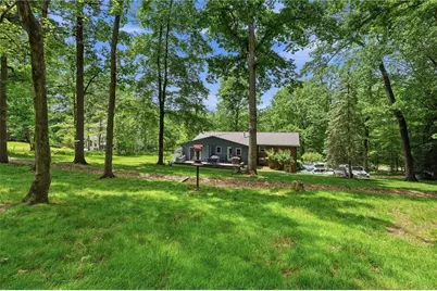 225 Woodcroft Rd, Economy, PA 15005 - Photo 32