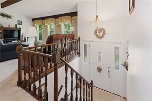 225 Woodcroft Rd, Economy, PA 15005 - Photo 16