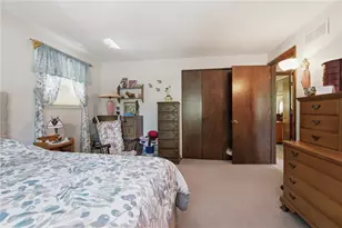 225 Woodcroft Rd, Economy, PA 15005 - Photo 24