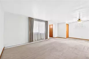 4830 Barberry St, Pittsburgh, PA 15207 - Photo 4