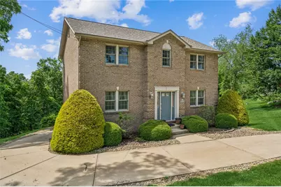 61 Greenhill Dr, North Franklin Township, PA 15301 - Photo 2