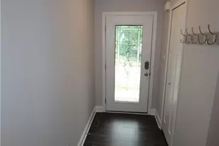 1003 Laurel Hill Dr, West Homestead, PA 15120 - Photo 14