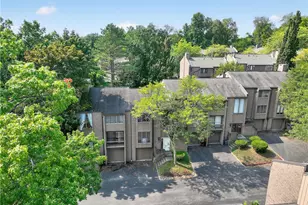 512 Dogwood Ct, Ross Twp, PA 15237 - Photo 1