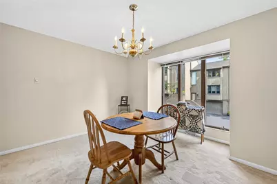 512 Dogwood Court, Ross Twp, PA 15237 - Photo 6