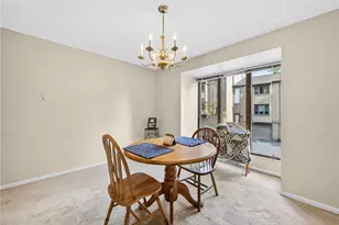 512 Dogwood Ct, Ross Twp, PA 15237 - Photo 6