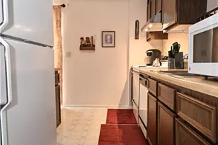 1264 Armstrong Dr, South Park, PA 15129 - Photo 12