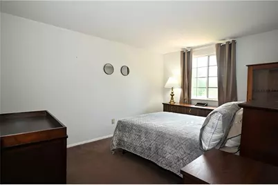 1264 Armstrong Dr, South Park, PA 15129 - Photo 18