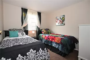 1264 Armstrong Dr, South Park, PA 15129 - Photo 16