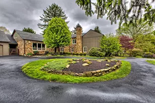 233 St Ives Dr, Hempfield Township, PA 15601 - Photo 42