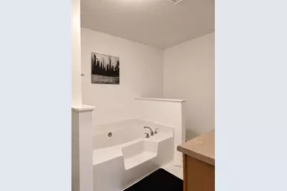 683 Fairview Rd, Washington Township, PA 16048 - Photo 22
