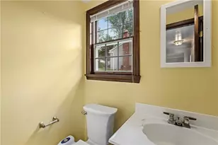 6111 Great Dane Dr, Bethel Park, PA 15102 - Photo 10