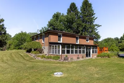 610 North Liberty Road, Pine Township, PA 16127 - Photo 2