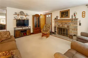 610 N Liberty Rd, Pine Township, PA 16127 - Photo 10