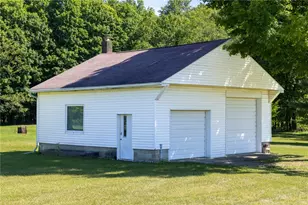 610 N Liberty Rd, Pine Township, PA 16127 - Photo 4