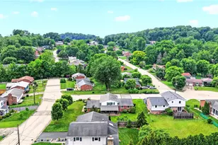 1 Bristol Dr, Greensburg, PA 15601 - Photo 44