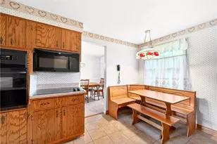 1 Bristol Dr, Greensburg, PA 15601 - Photo 30