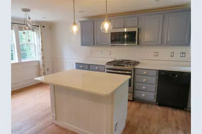 811 Parkside Ave, Pittsburgh, PA 15228 - Photo 8
