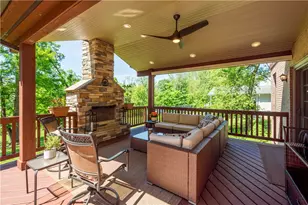 260 Chapel Dr, Elizabeth Twp/Boro, PA 15037 - Photo 8