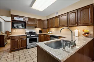 260 Chapel Dr, Elizabeth Twp/Boro, PA 15037 - Photo 26