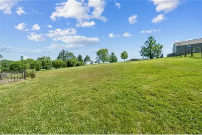 1221 Clay Pike, North Huntingdon, PA 15642 - Photo 32
