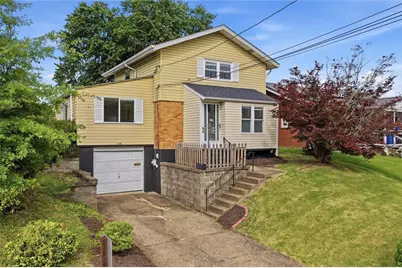110 Dunbar Drive, Wilkins Township, PA 15235 - Photo 2