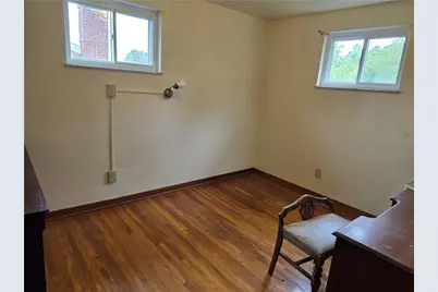 123 Broadlawn Dr, Elizabeth Twp/Boro, PA 15037 - Photo 18
