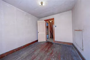 412 Old Zelienople Rd, Franklin Township, PA 16117 - Photo 16