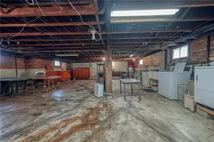 412 Old Zelienople Rd, Franklin Township, PA 16117 - Photo 28