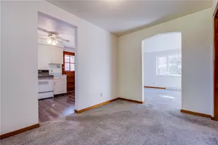 631 Charlotte Dr, Pittsburgh, PA 15236 - Photo 12