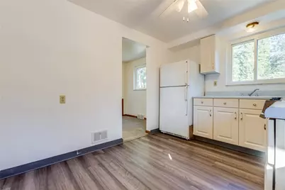 631 Charlotte Dr, Pittsburgh, PA 15236 - Photo 14