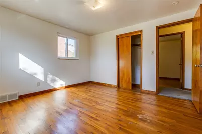 631 Charlotte Dr, Pittsburgh, PA 15236 - Photo 18