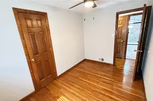 2972 Ruthwood Ave, Pittsburgh, PA 15227 - Photo 10