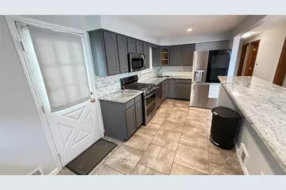 2972 Ruthwood Ave, Pittsburgh, PA 15227 - Photo 10