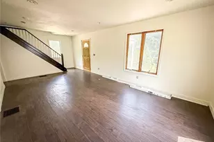 306 Meridian Rd, Twp of But NW, PA 16001 - Photo 8