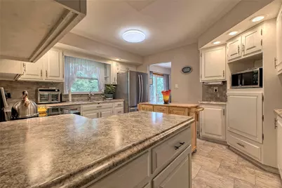 2555 Warren Rd, White Township, PA 15701 - Photo 20