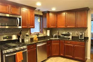 206 Glasgow Rd, Pittsburgh, PA 15221 - Photo 8
